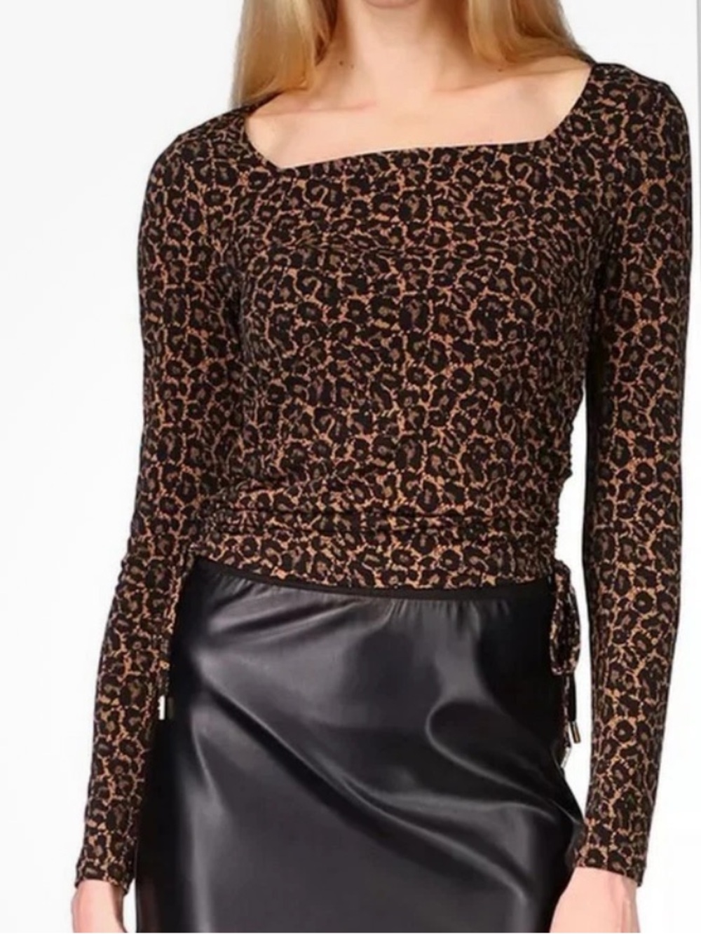 Michael Kors Women L Leopard Print Ruched Side Long Sleeve Square Neck Top